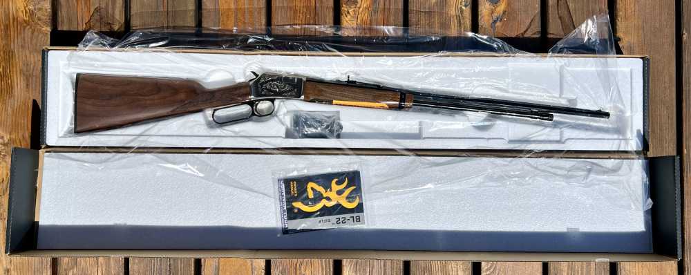 Browning BL-22 22LR Grade 2 Walnut 24" Octagon Barrel NIB-img-32