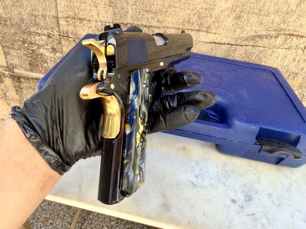 Colt Government Scarface Engraved Polished Royal Blued & 24k Gold-img-21