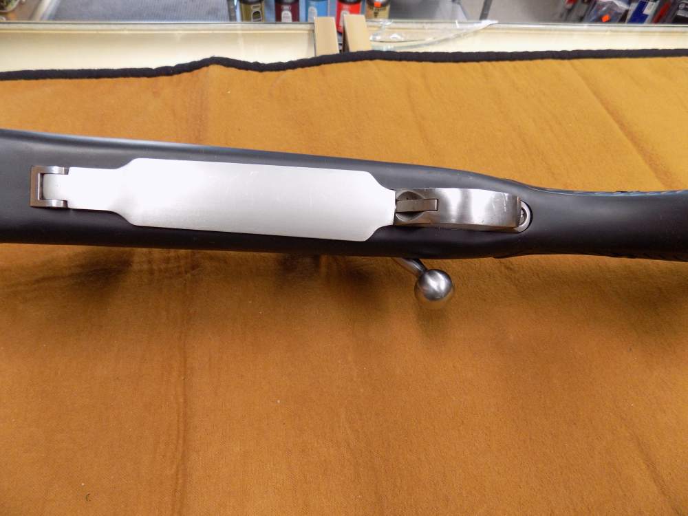 Ruger M77 MKII Zytel Paddle Stock Stainless 30-06 Bolt Action Rifle 22" BBL-img-14