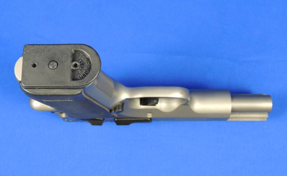 Tanfoglio EAA Witness 10MM Pistol with Case, Extra Magazines and Ammo  -img-25