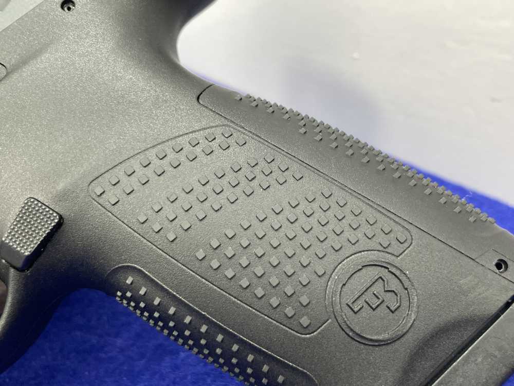 2021 CZ P-10 C 9mm 4.02" *EXCELLENT COMPACT-SIZE STRIKER-FIRED HANDGUN*-img-9