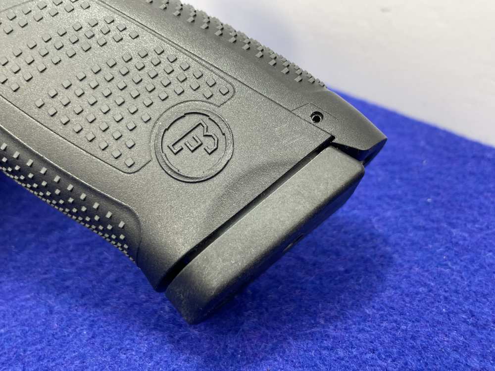 2021 CZ P-10 C 9mm 4.02" *EXCELLENT COMPACT-SIZE STRIKER-FIRED HANDGUN*-img-8
