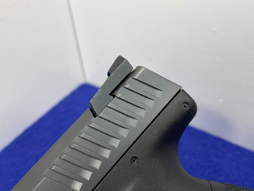 2021 CZ P-10 C 9mm 4.02" *EXCELLENT COMPACT-SIZE STRIKER-FIRED HANDGUN*-img-11
