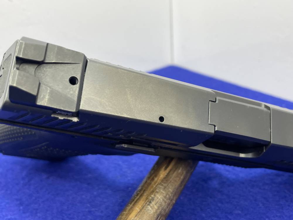 2021 CZ P-10 C 9mm 4.02" *EXCELLENT COMPACT-SIZE STRIKER-FIRED HANDGUN*-img-31