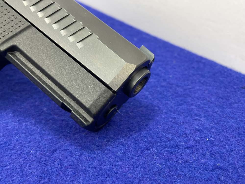 2021 CZ P-10 C 9mm 4.02" *EXCELLENT COMPACT-SIZE STRIKER-FIRED HANDGUN*-img-25