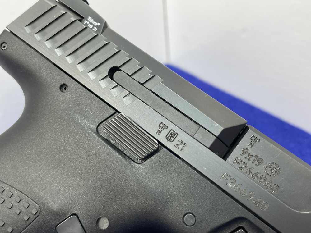 2021 CZ P-10 C 9mm 4.02" *EXCELLENT COMPACT-SIZE STRIKER-FIRED HANDGUN*-img-22