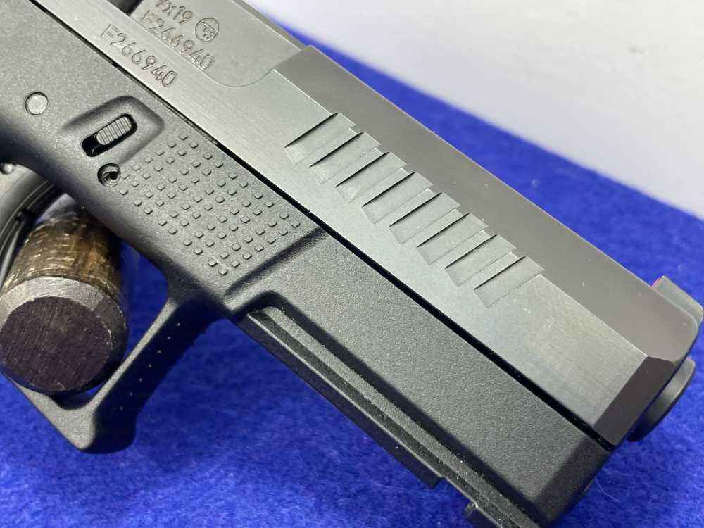 2021 CZ P-10 C 9mm 4.02" *EXCELLENT COMPACT-SIZE STRIKER-FIRED HANDGUN*-img-24