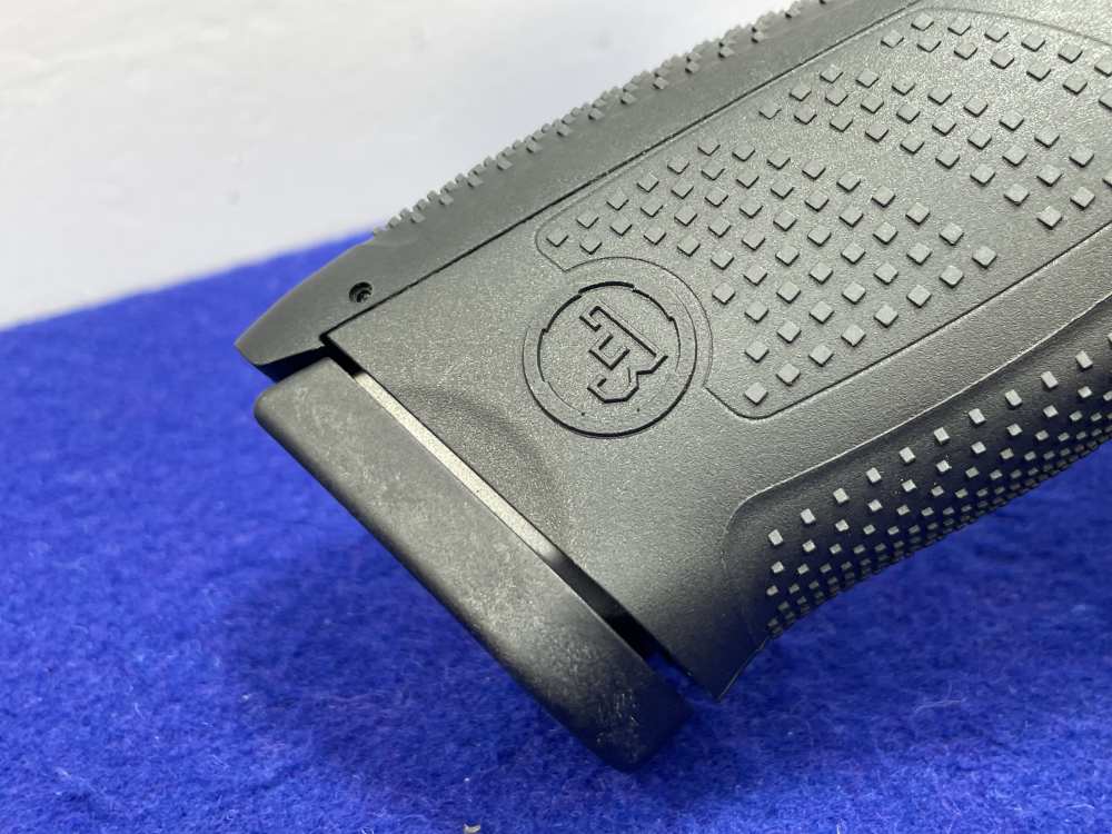 2020 CZ P-10 C 9mm 4.02" Black *HIGHLY RELIABLE SEMI-AUTOMATIC PISTOL*-img-16