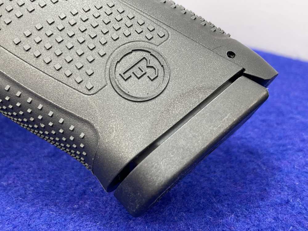 2020 CZ P-10 C 9mm 4.02" Black *HIGHLY RELIABLE SEMI-AUTOMATIC PISTOL*-img-7