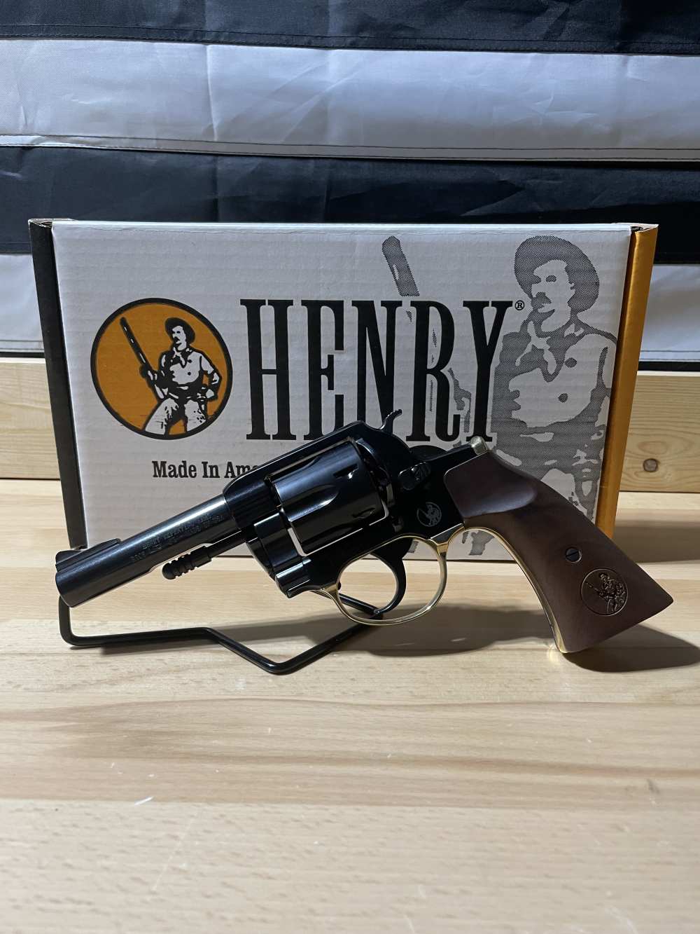 Henry 357 Magnum Revolver - H017GDM- NIB-img-0