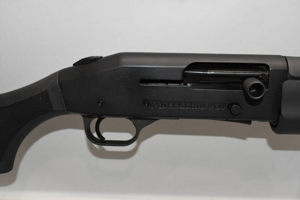 Nice Mossberg 930 Semi Auto Shotgun 3" 12 G 18.5" Breacher Barrel -img-3