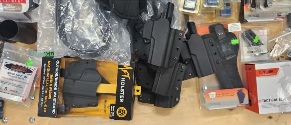 BULK LOT:  Tactical Gear - Holsters - Cable Locks - Magazines - ETC-img-8