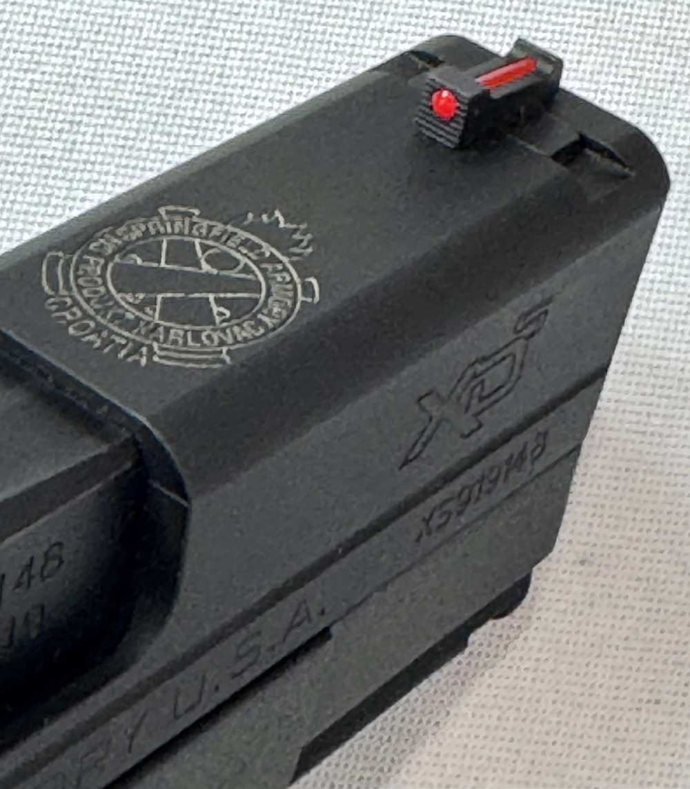 Springfield XD-S 3.3 Pistol, Barely Used, 9mm, 7 Mags, Holster, Mag Pouch-img-15