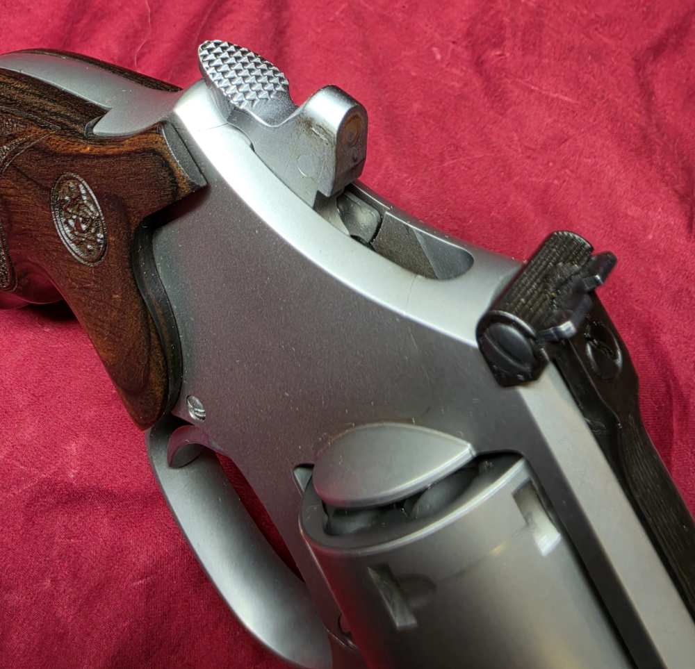 Smith & Wesson Model 686-6 Performance Center 7-Shot Revolver 2.5" Barrel-img-19