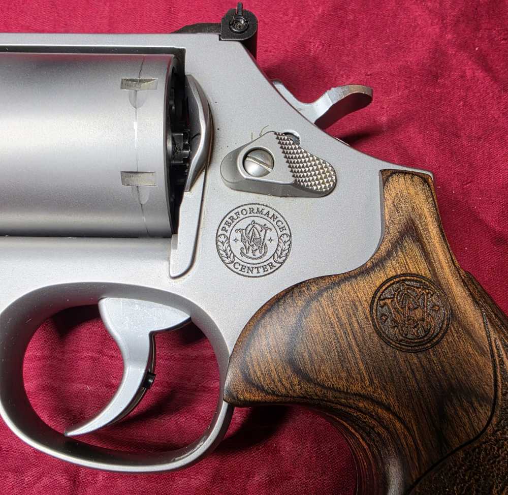 Smith & Wesson Model 686-6 Performance Center 7-Shot Revolver 2.5" Barrel-img-3