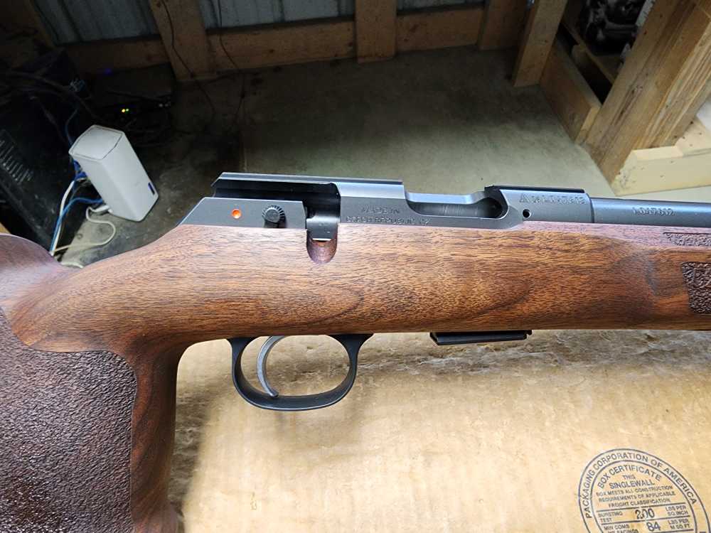 PICS! NEW CZ-USA 457 VARMINT MTR .22 20.5" THREADED MATCH TARGET WALNUT LR-img-11