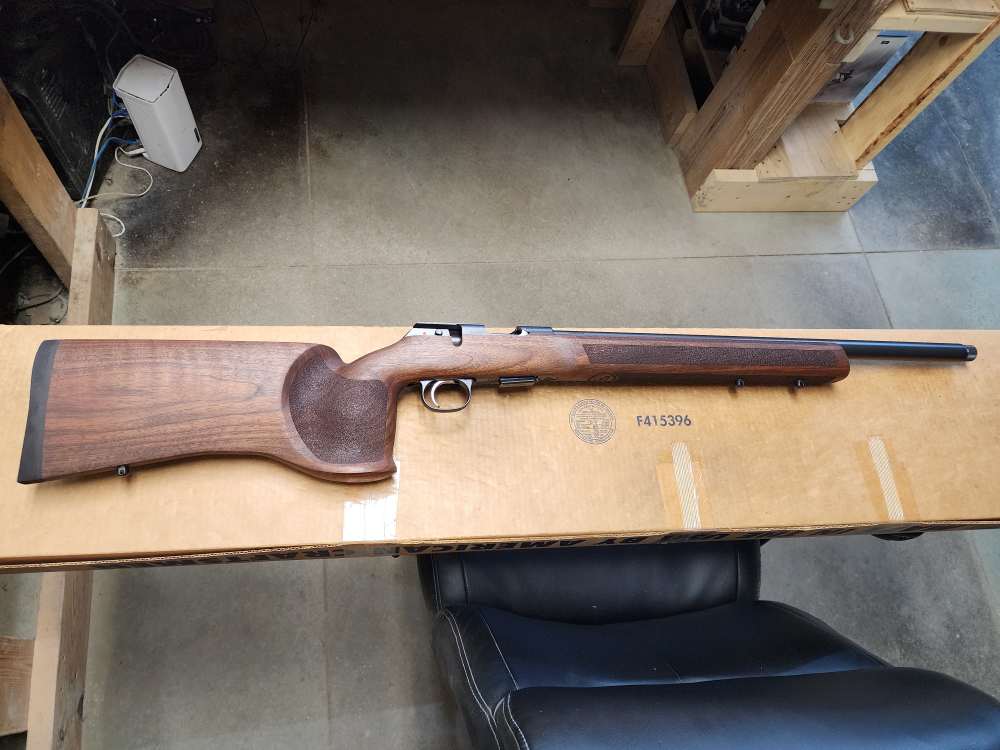 PICS! NEW CZ-USA 457 VARMINT MTR .22 20.5" THREADED MATCH TARGET WALNUT LR-img-3