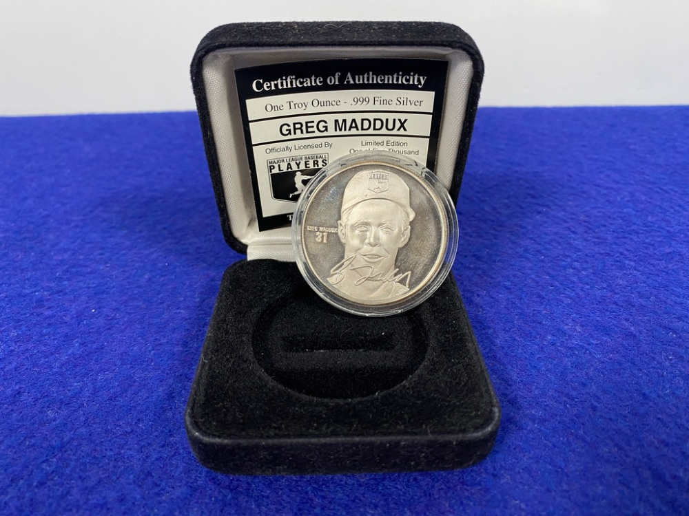 Highland Mint *Greg Maddux* MLB Special Edition *1 Troy Ounce .999 SILVER*-img-0
