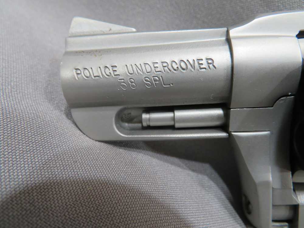 Charter Arms Police Undercover .38 spl LNIB-img-5