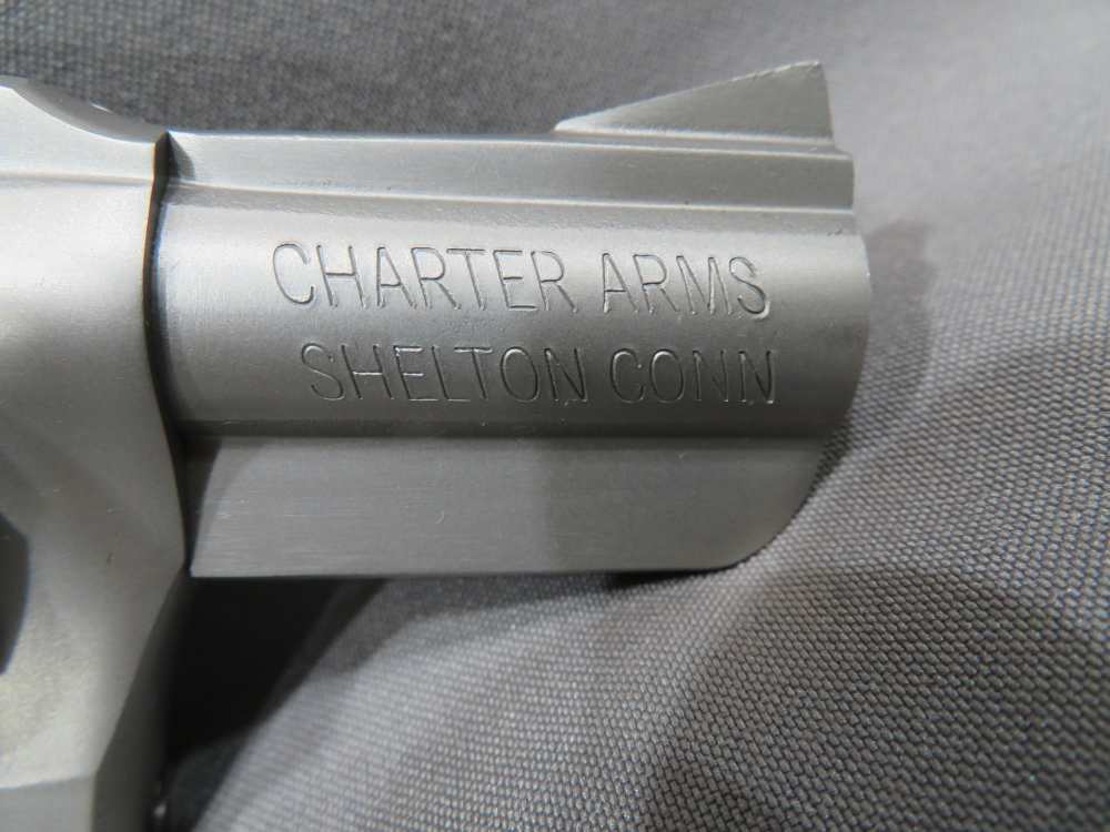 Charter Arms Police Undercover .38 spl LNIB-img-8