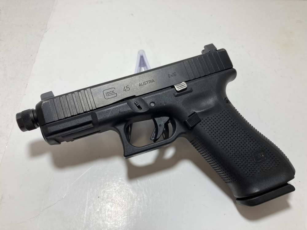 Glock 45 w/threaded barrel -img-0