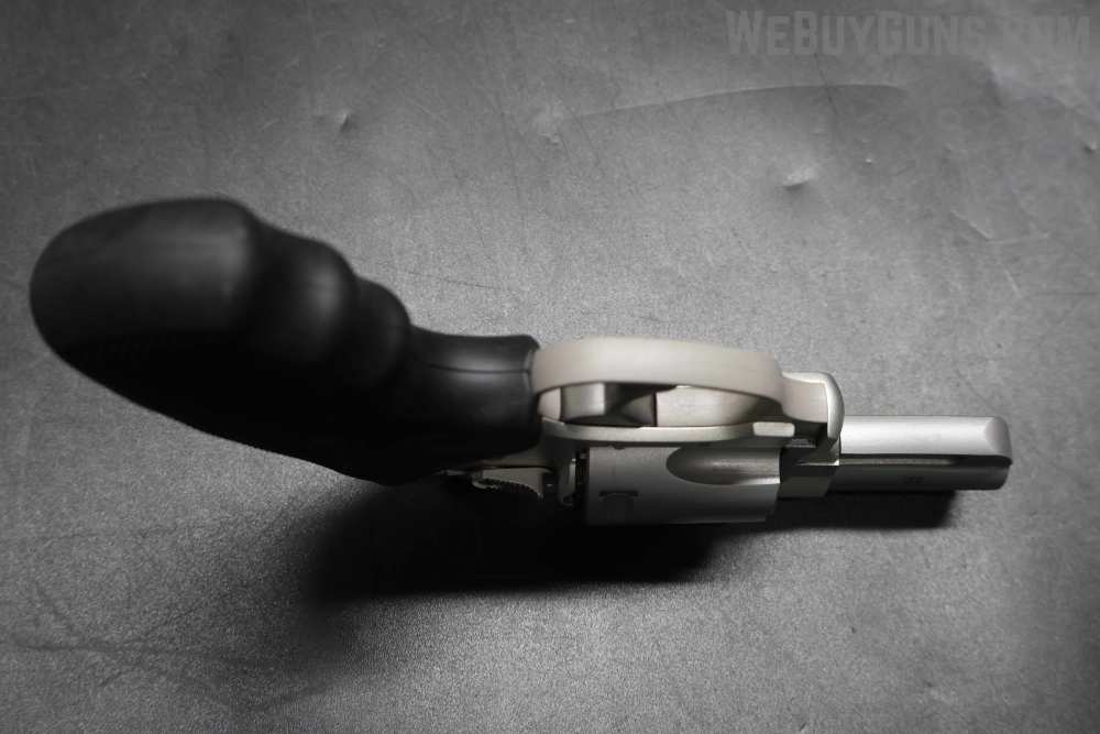 Charter Arms Undercover revolver .38 Special-img-11