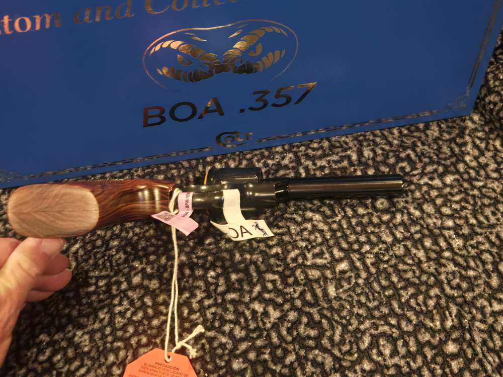 COLT Model BOA Revolver 357MAG 4.25" Deluxe 357 Presentation Box 1 of 1200-img-10