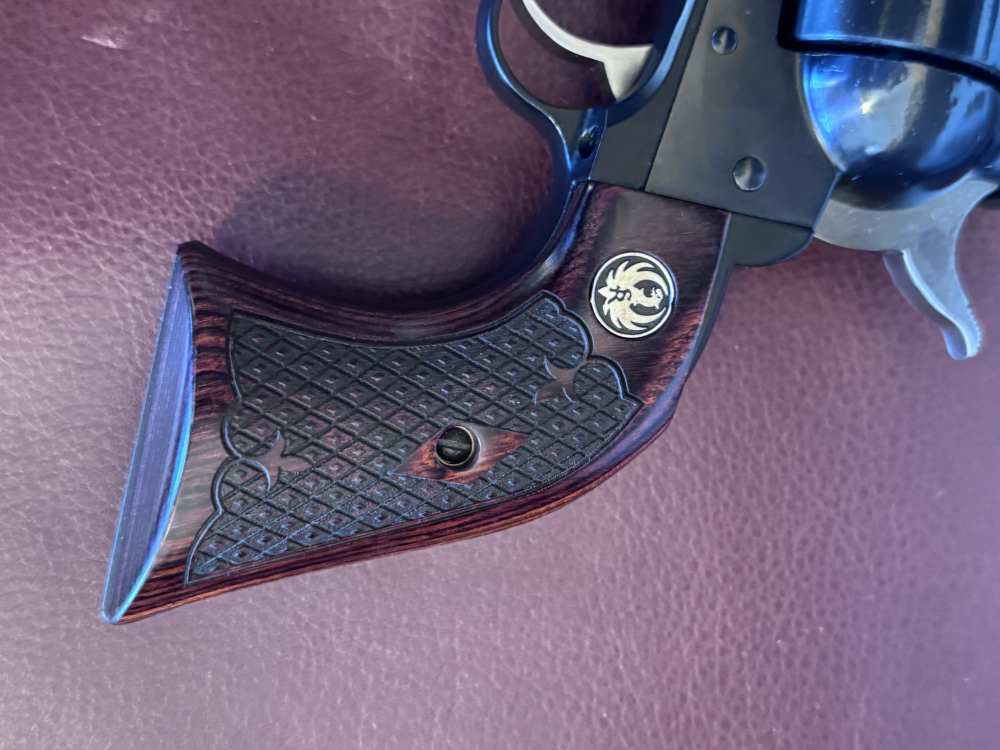 Ruger New Model Blackhawk .357 Magnum 9mm Convertible 4.5" barrel-img-7