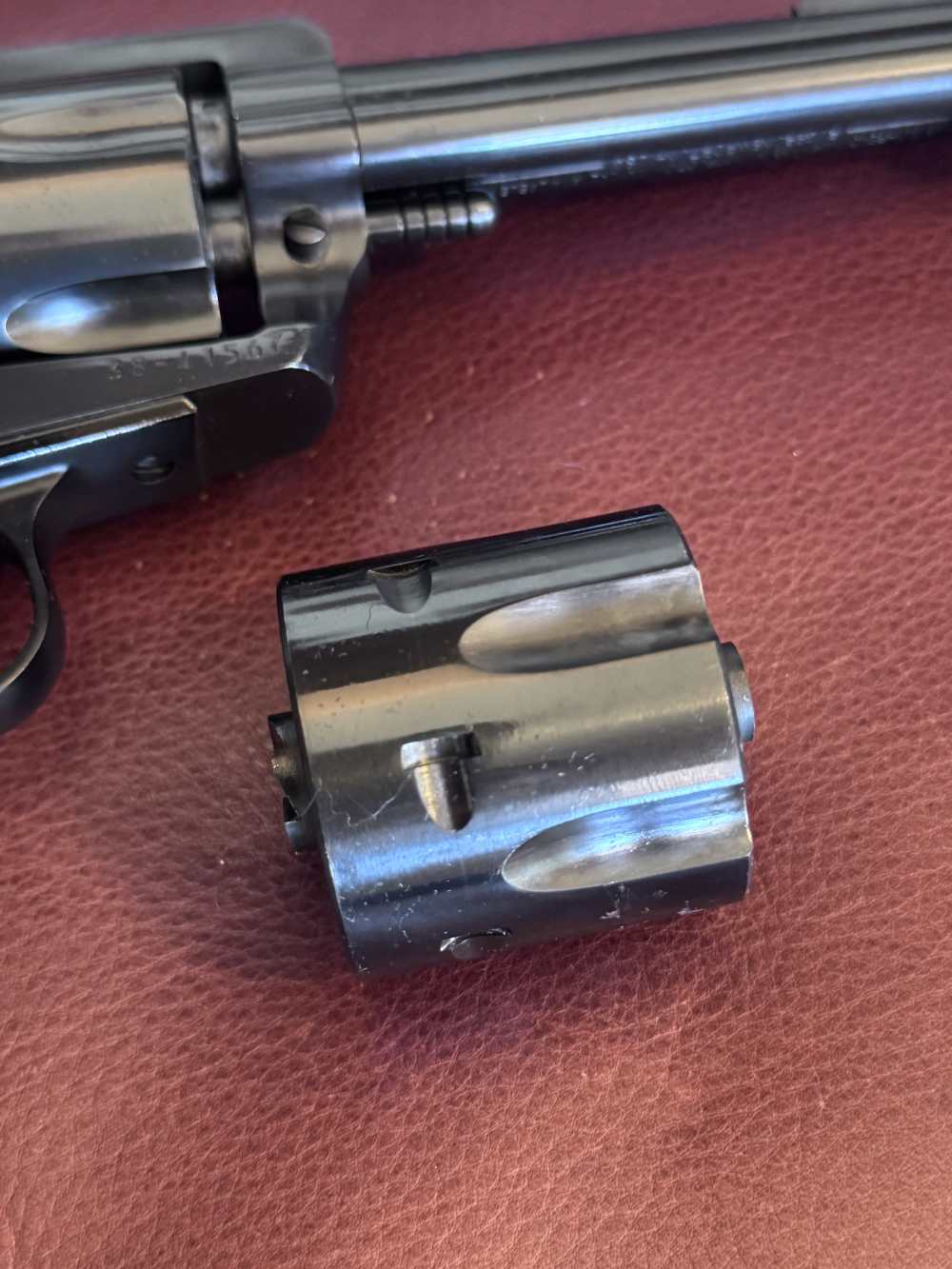 Ruger New Model Blackhawk .357 Magnum 9mm Convertible 4.5" barrel-img-2