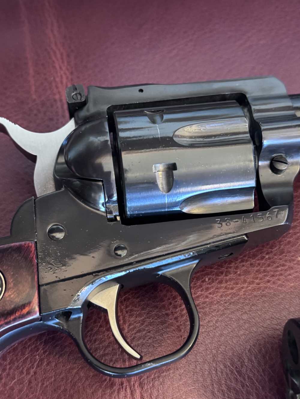Ruger New Model Blackhawk .357 Magnum 9mm Convertible 4.5" barrel-img-1