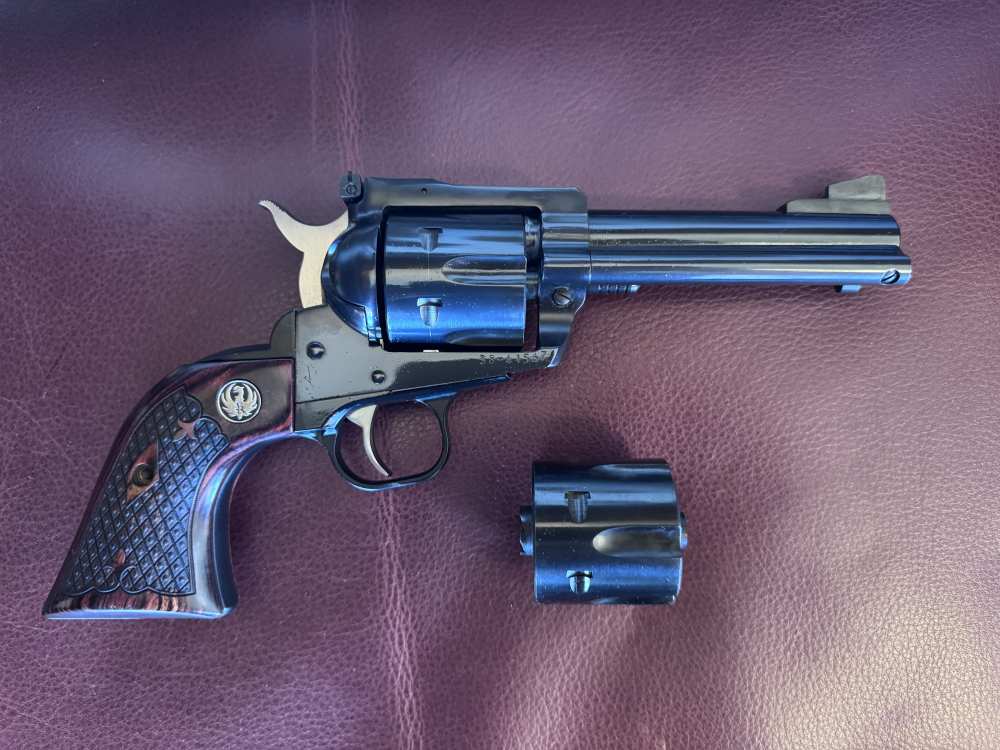 Ruger New Model Blackhawk .357 Magnum 9mm Convertible 4.5" barrel-img-0