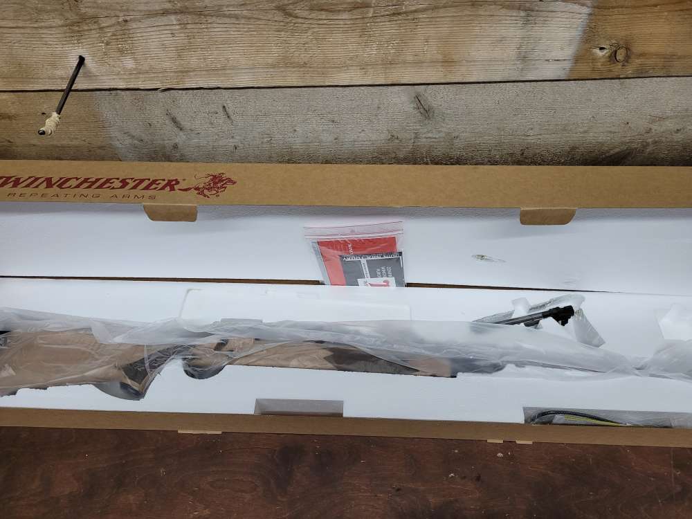 New Winchester Model 70 Super Grade Maple 300WM 26"bbl -img-1