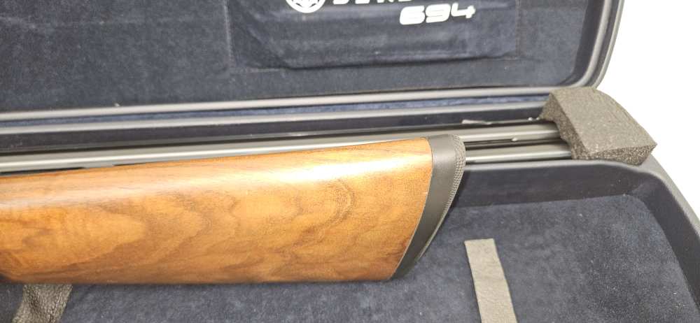 Beretta 694 Sporting 12 GA 32" O/U Shotgun Case Chokes excellent NM-img-11