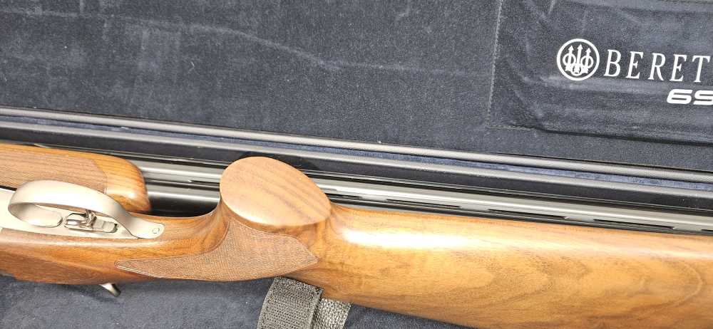 Beretta 694 Sporting 12 GA 32" O/U Shotgun Case Chokes excellent NM-img-12