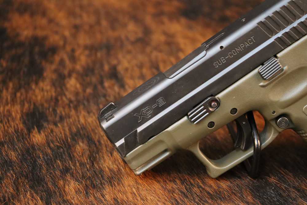Springfield XD9 Sub Compact 9mm Semi Auto Pistol w/Box + Holster-img-2