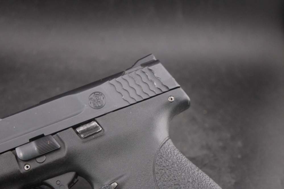 Smith & Wesson M&P9 Shield 9mm Item P-272-img-7