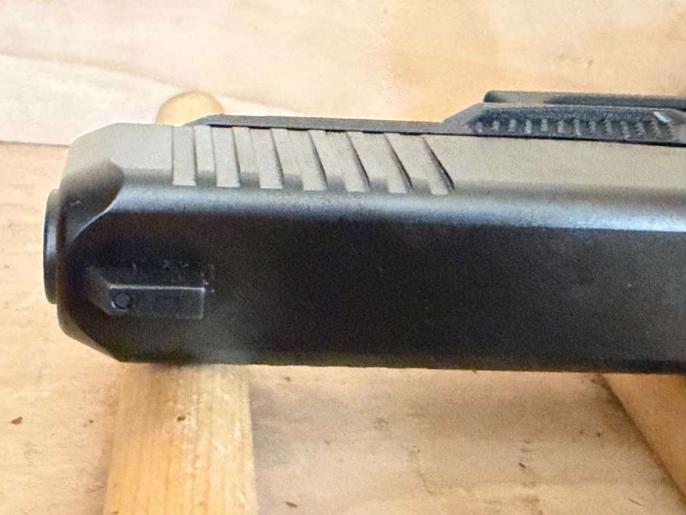 GLOCK 17 GEN 6 9MM ORIGINAL BOX 2 EXTRA MAGS AND LOADER 30603-img-8
