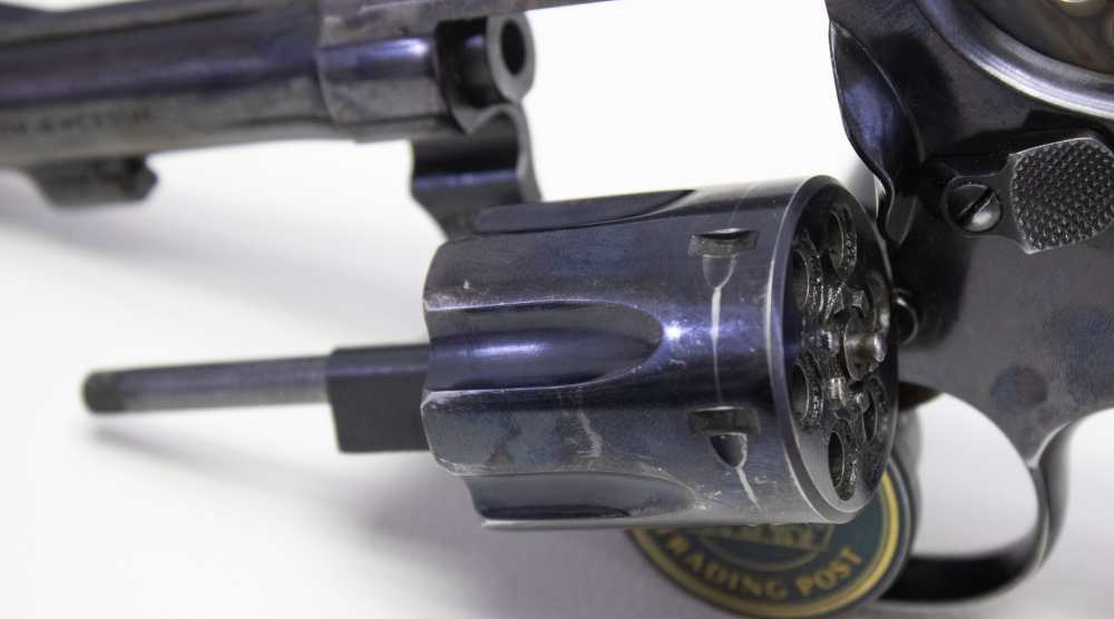 Smith & Wesson 18 K-22 Combat Masterpiece 22 LR -img-4