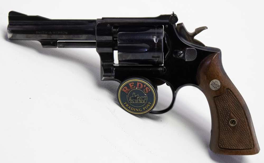 Smith & Wesson 18 K-22 Combat Masterpiece 22 LR -img-1