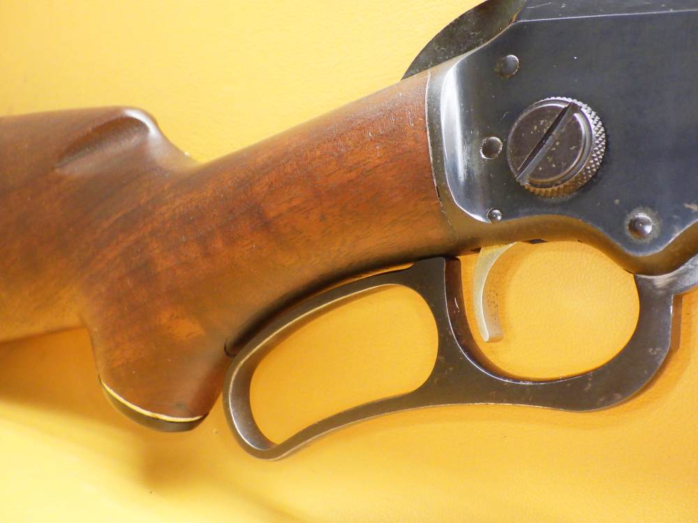Marlin Golden 39A Lever-Action Rifle .22RF 24" JM Micro-Groove Bbl Mfg 1969-img-2