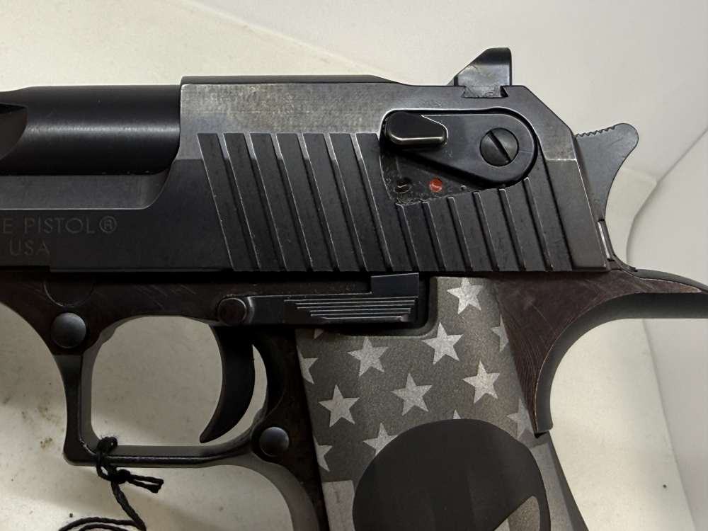 Magnum Research Desert Eagle PUNISHER Grips .50 AE DE50 6" Case-img-9