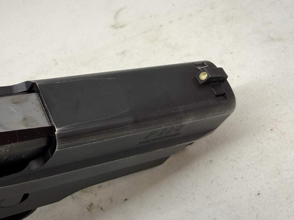 German Sig Sauer P228 3.9" Black 9mm w/ Holster Case-img-17