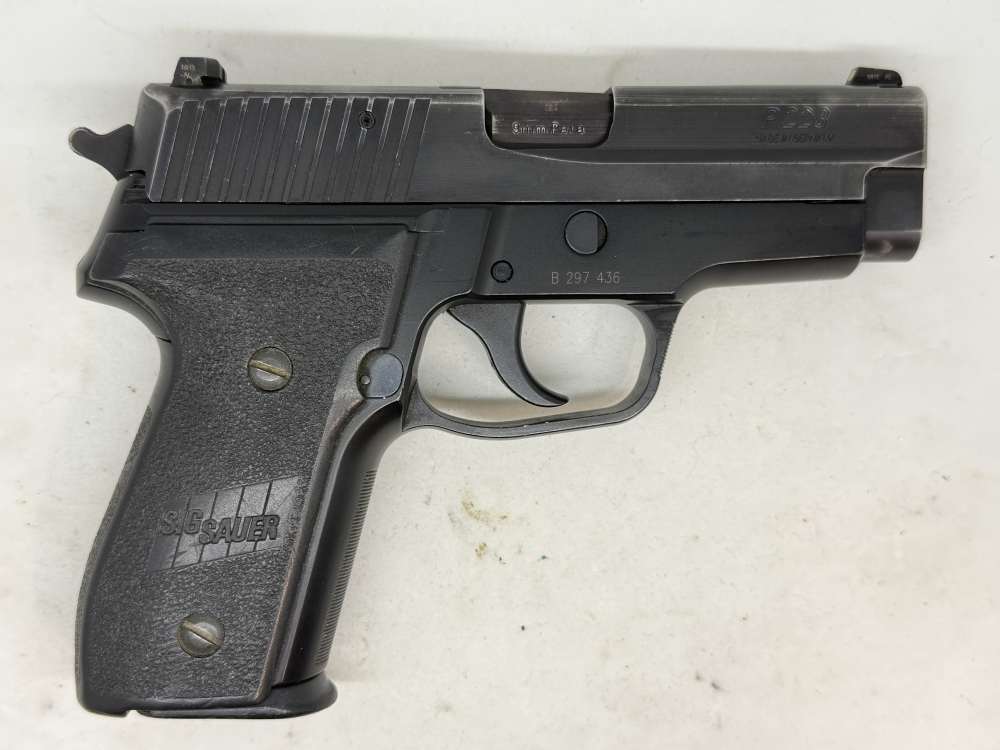German Sig Sauer P228 3.9" Black 9mm w/ Holster Case-img-2