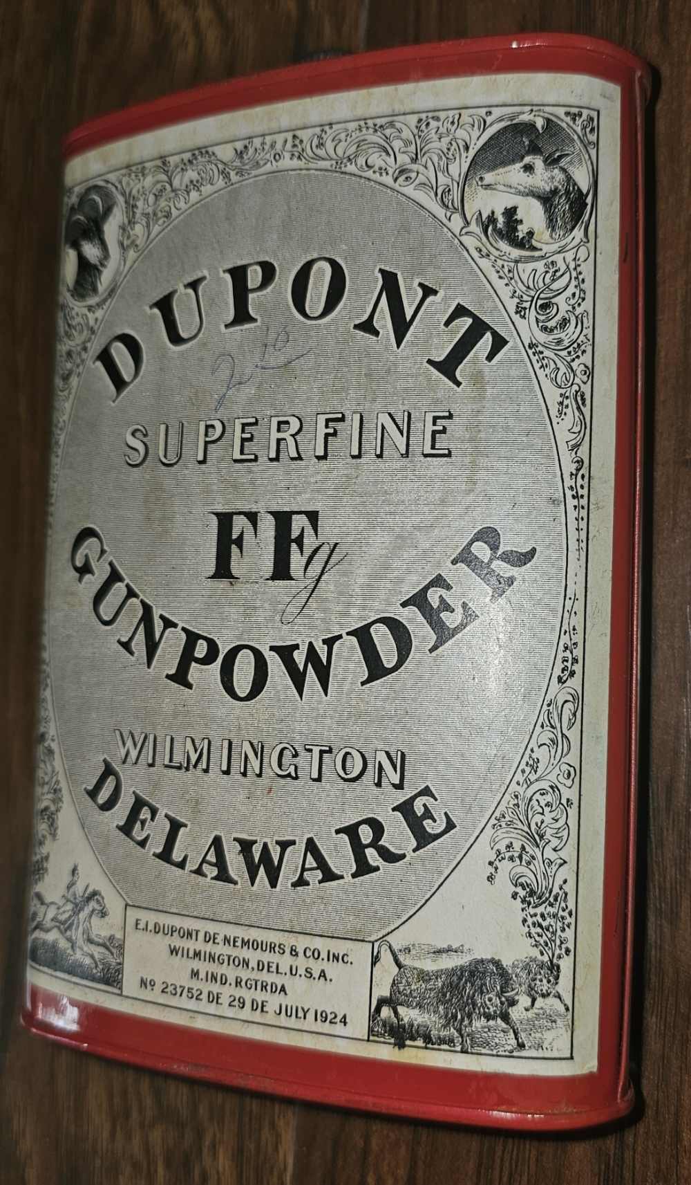 Vintage DuPont gunpowder tin 1 lb antique Du Pont gun powder-img-1