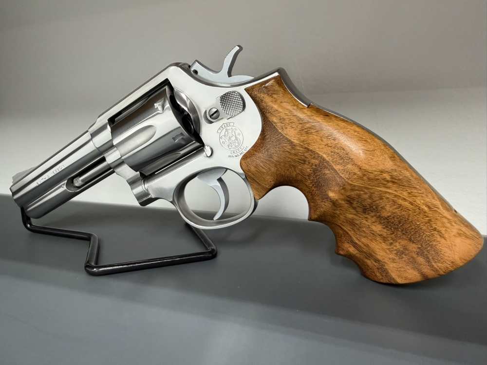 SMITH & WESSON 681 NO DASH COMBAT*AMAZING LIKE NEW-BOXED*SCARCE COLLECTOR-img-4