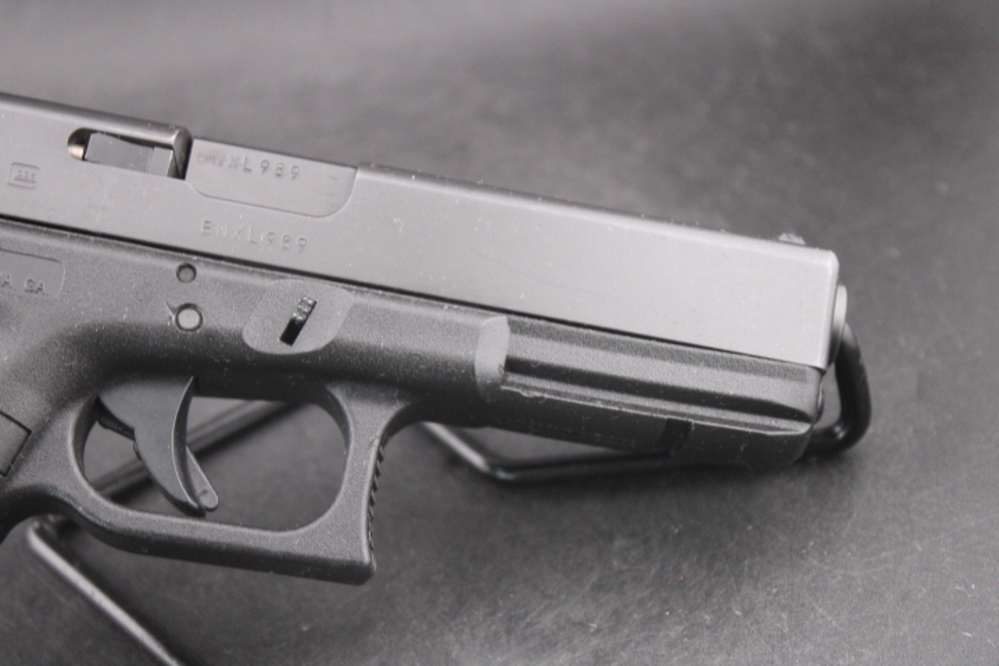 Glock 17 Gen3 9mm Item P-75-img-2
