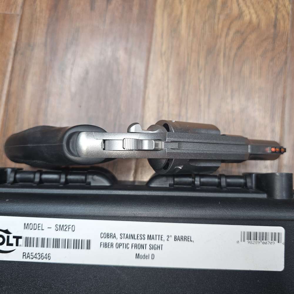 Colt Cobra Stainless Matte 2" Fiber Optic 6 Shot 38 Special+P-img-7