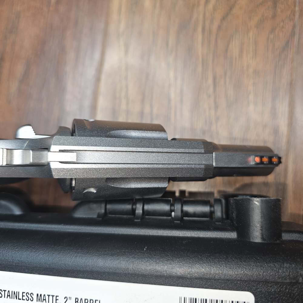 Colt Cobra Stainless Matte 2" Fiber Optic 6 Shot 38 Special+P-img-10
