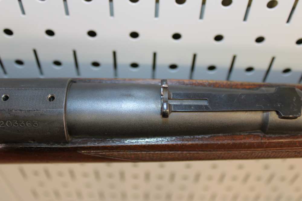 Winchester Model 70 (Pre-64) - 220 Swift - 1951 - Completely Original-img-41