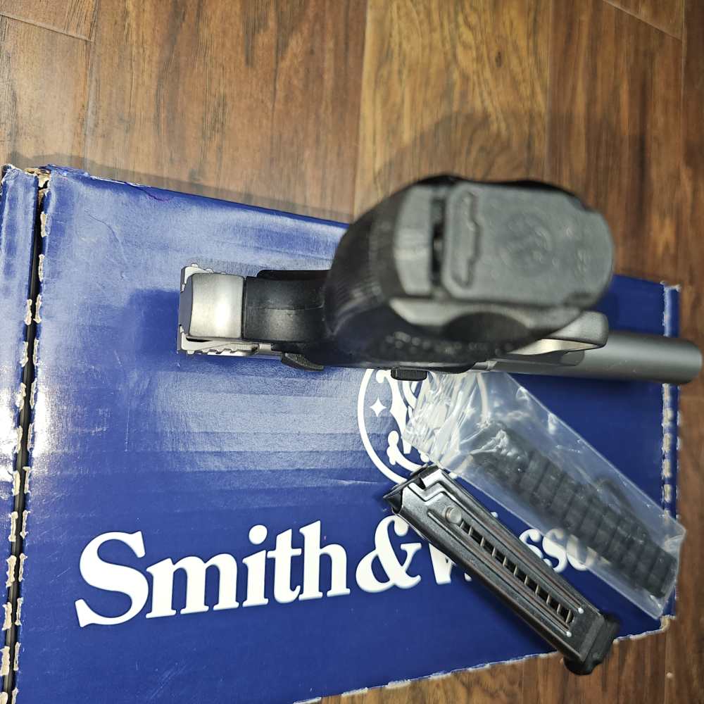Smith & Wesson SW22 Victory 5" Matte Stainless 108490-img-11